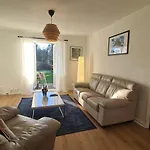 Vakantiehuis Entire House, Free Private Parking&garden Harrogate