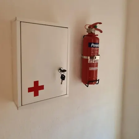 Casa vacanze Entire House, Free Private Parking And Garden *