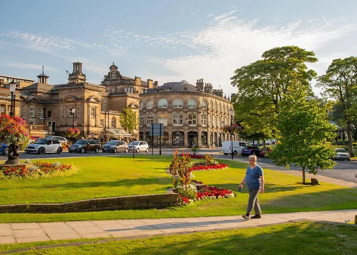 Ferienhaus Entire House, Free Private Parking And Garden