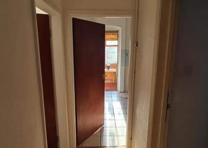 Ferienhaus Entire House, Free Private Parking And Garden Harrogate